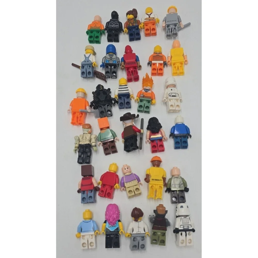 30‎ Mixed LEGO Minifigure Marvel DC City Pirates Ninjago Star Wars Wonder Women